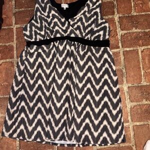 Avenue Black and White Zigzag Casual Dress